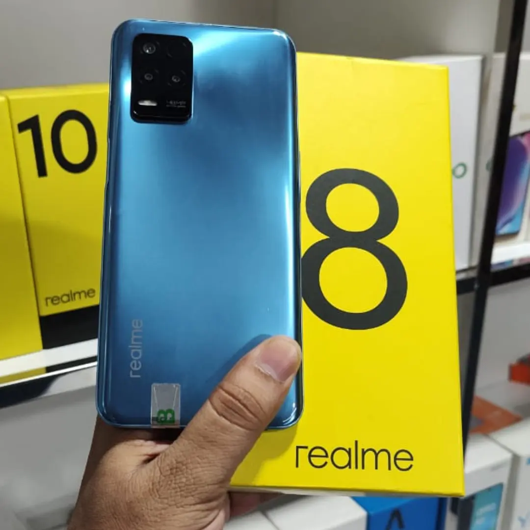 realme 8 5g futuristic online shop
